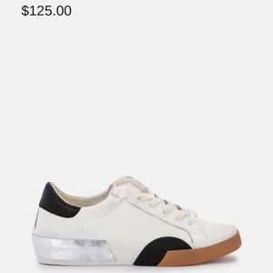 Woman’s Dolce Vita zina sneakers
